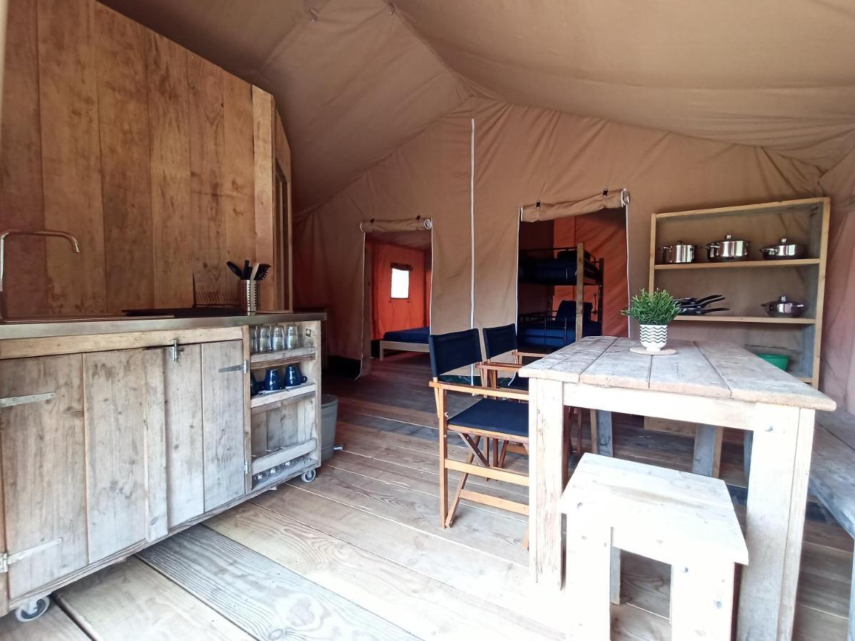 Le Lodge De La Chouette Quarre-les-Tombes Bagian luar foto